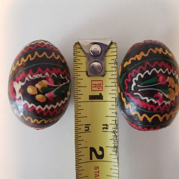 Vintage Hand Painted Lacquered Eggs Black Miniature Floral Spring Decor Set of 2 - Picture 7 of 8